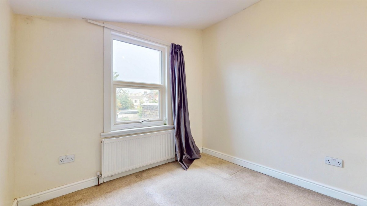Whalebone Grove, Chadwell Heath, RM6