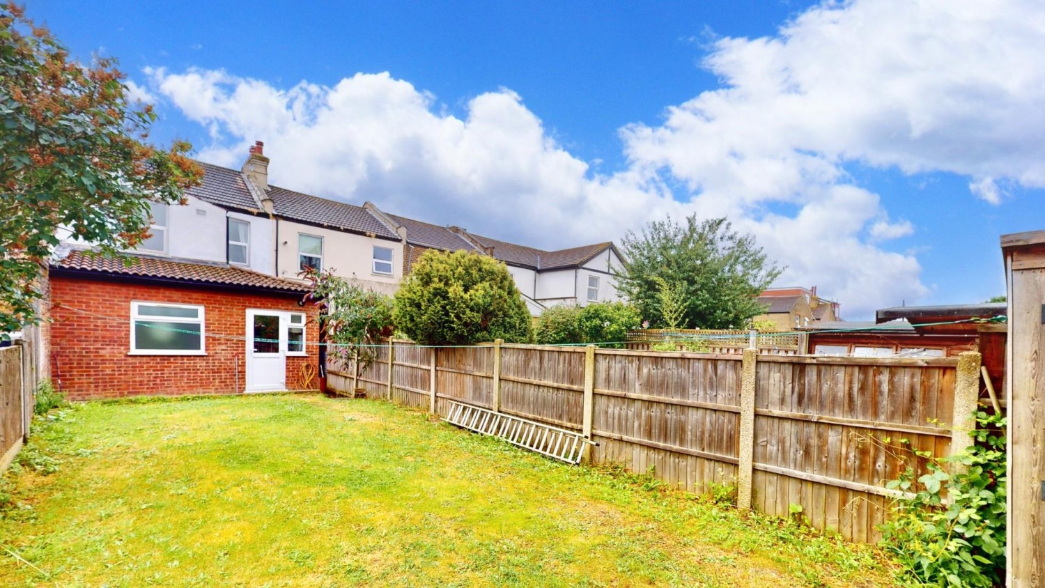 Whalebone Grove, Chadwell Heath, RM6