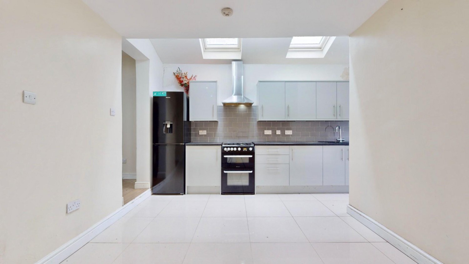 Whalebone Grove, Chadwell Heath, RM6