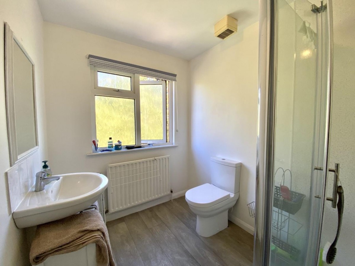 Halsway, Hayes, Middlesex, UB3 3JT