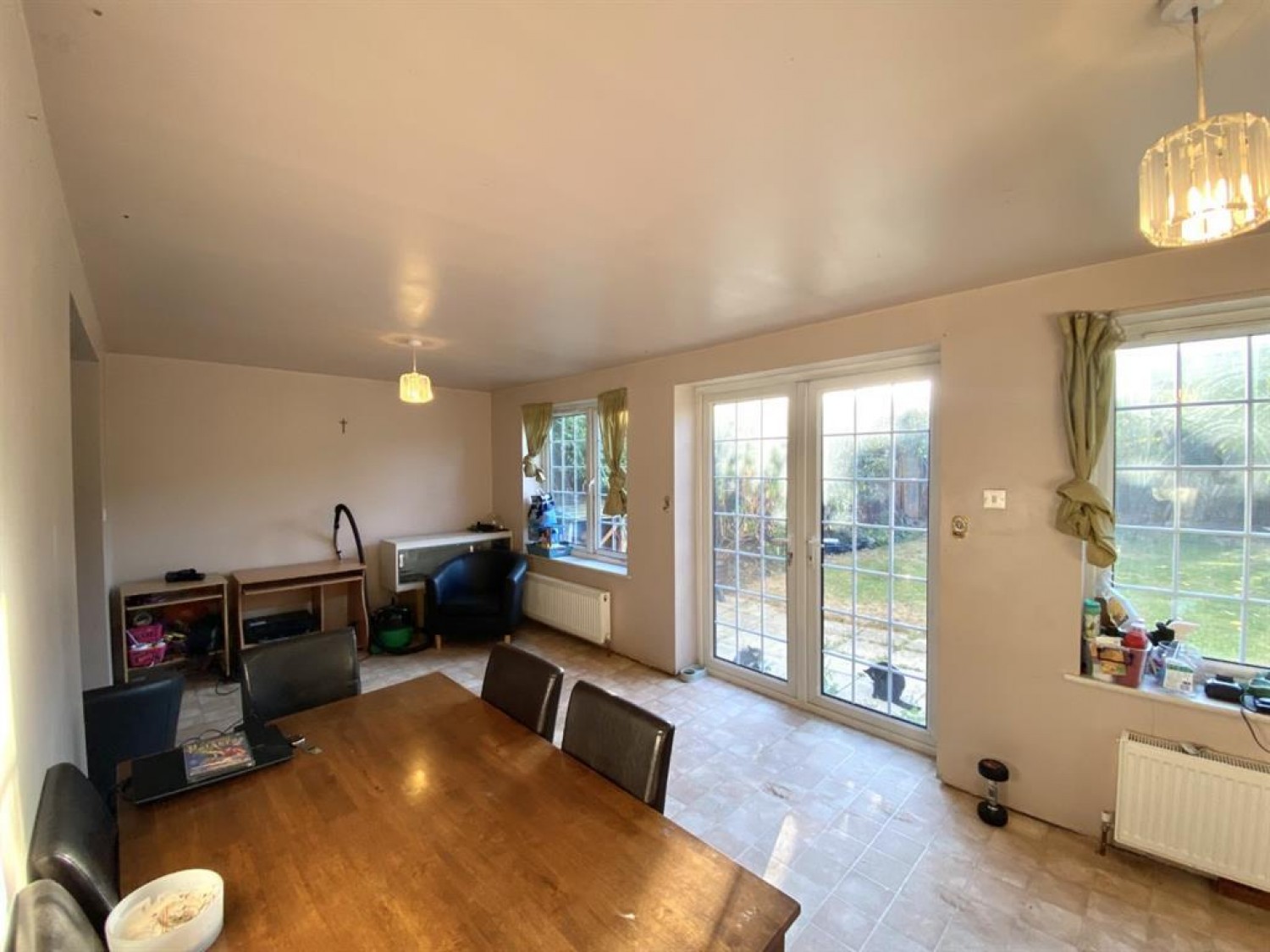 Hunters Grove, Hayes, UB3 3JD