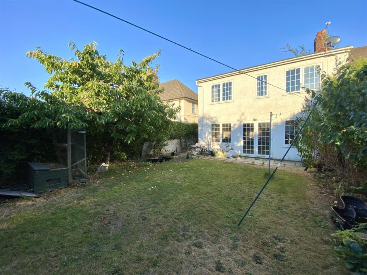 Hunters Grove, Hayes, UB3 3JD