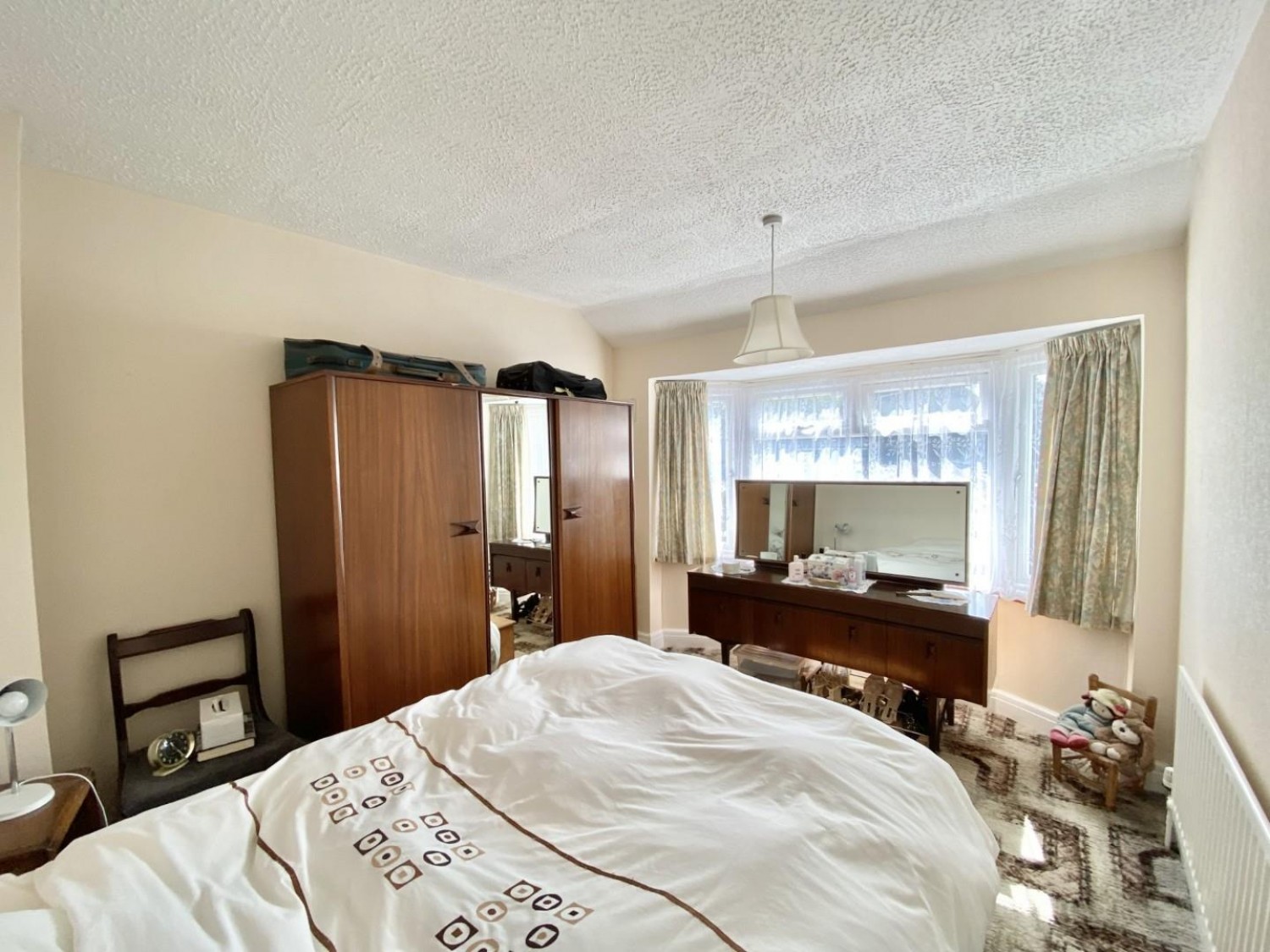 Botwell Lane, Hayes, Middlesex, UB3 2AE