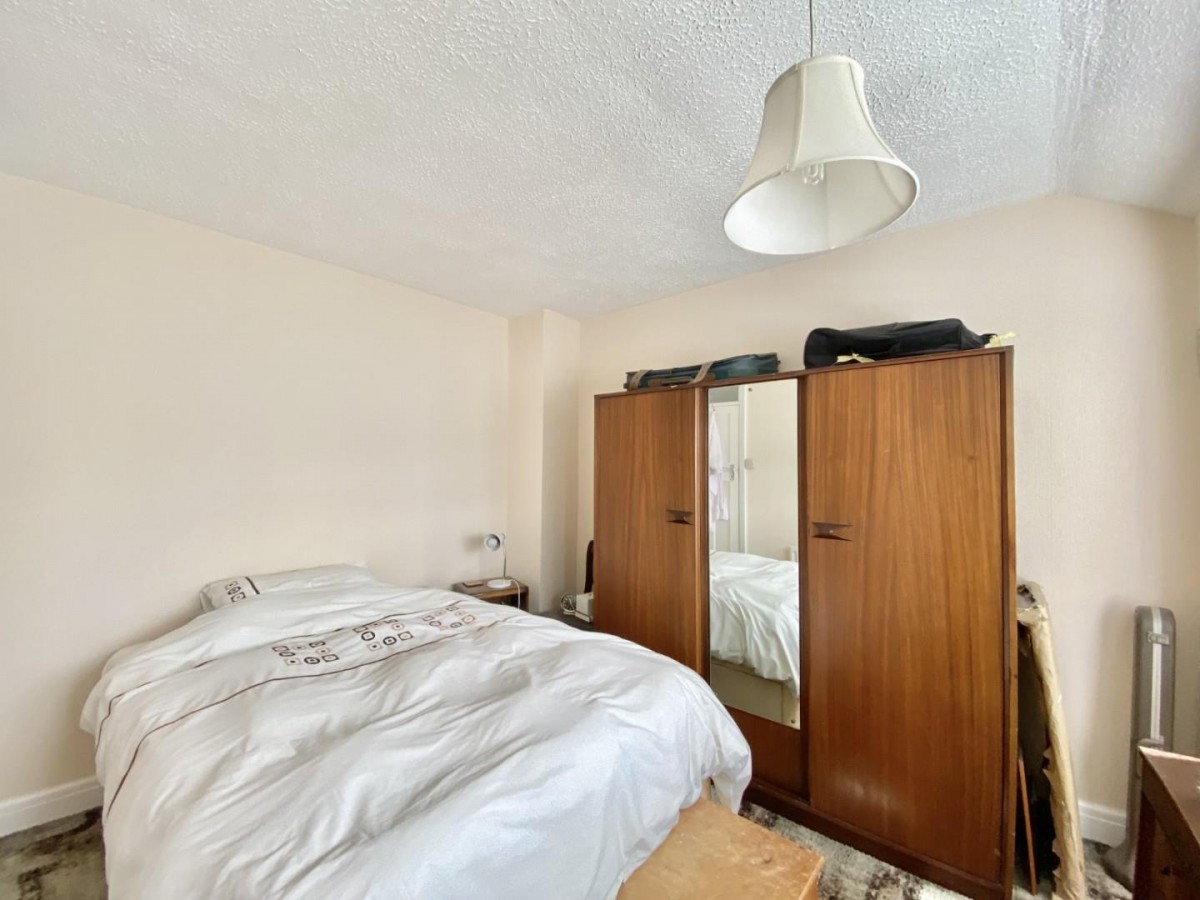Botwell Lane, Hayes, Middlesex, UB3 2AE