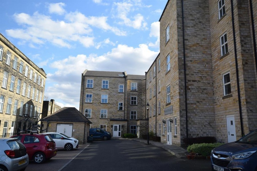 Britannia Wharf, Bingley, BD16 2NN