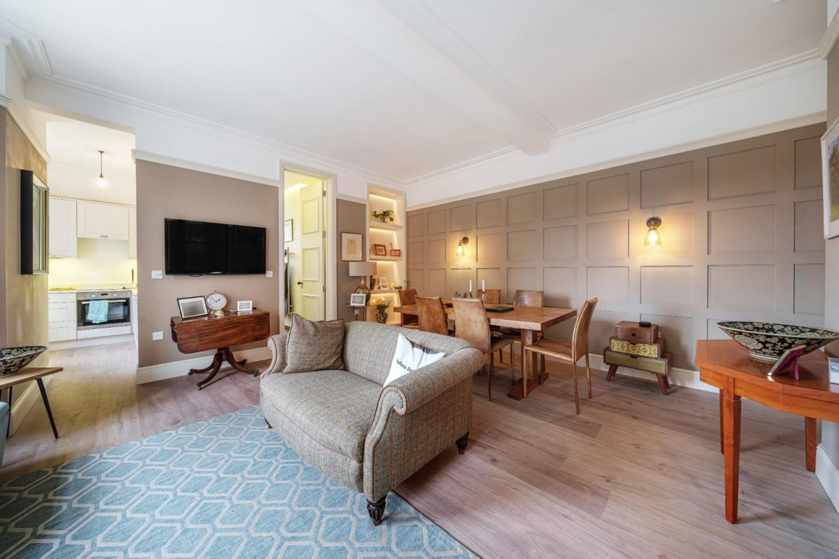 Prince Of Wales Drive, London