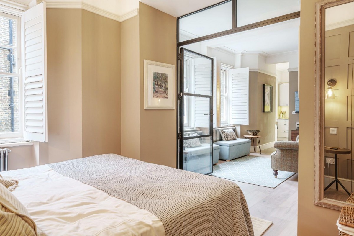 Prince Of Wales Drive, London