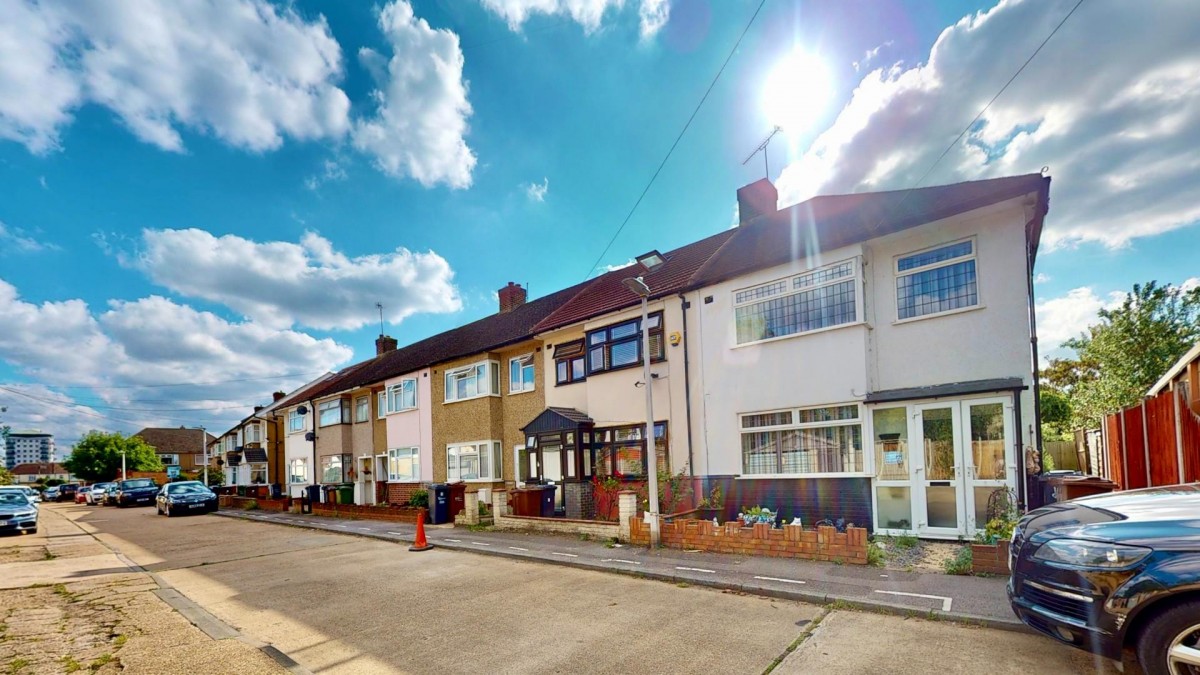 Kelly Way, Chadwell Heath, RM6