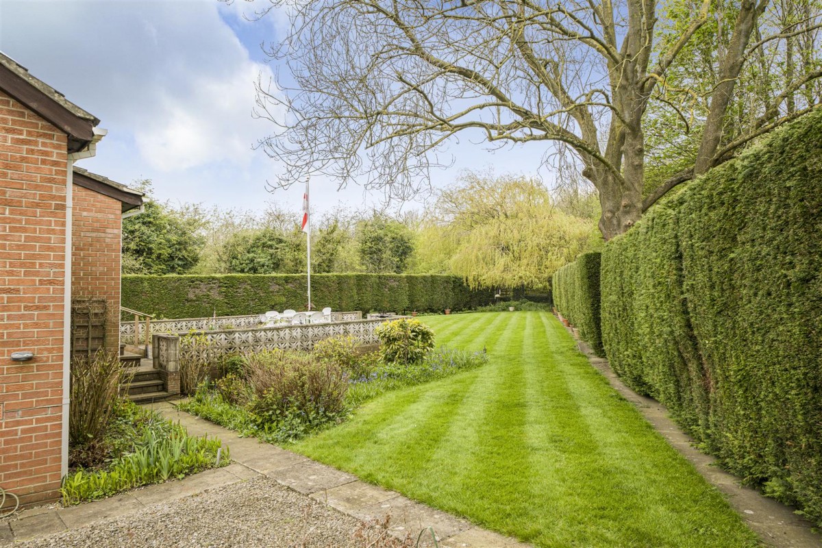 Hillshaw Park Way, Ripon