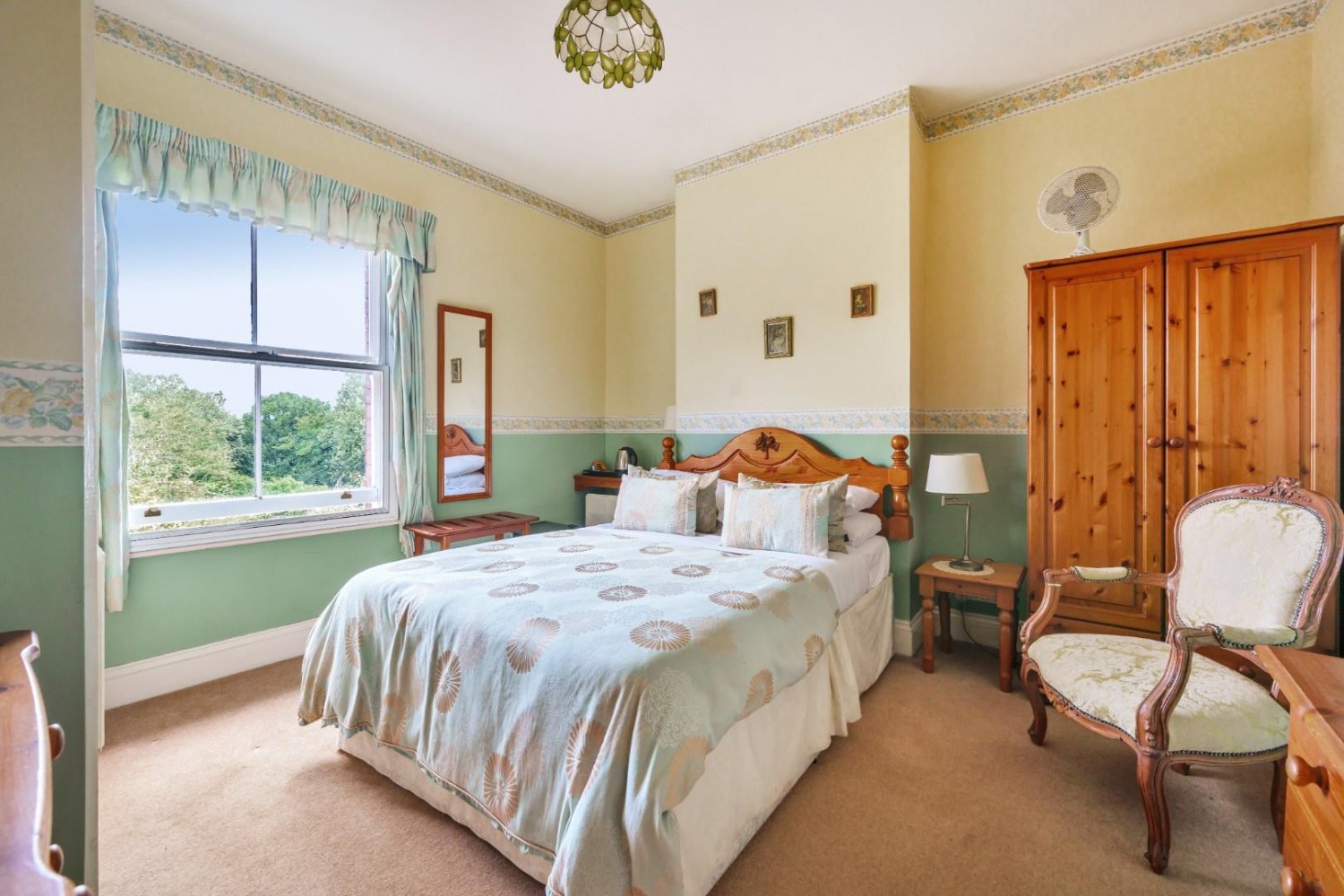 Leadon House Hotel, Ross Road, Ledbury, HR8 2LP