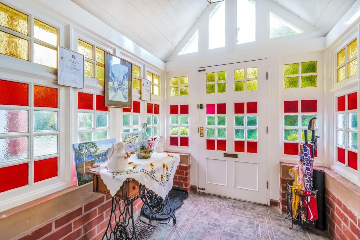 Leadon House Hotel, Ross Road, Ledbury, HR8 2LP