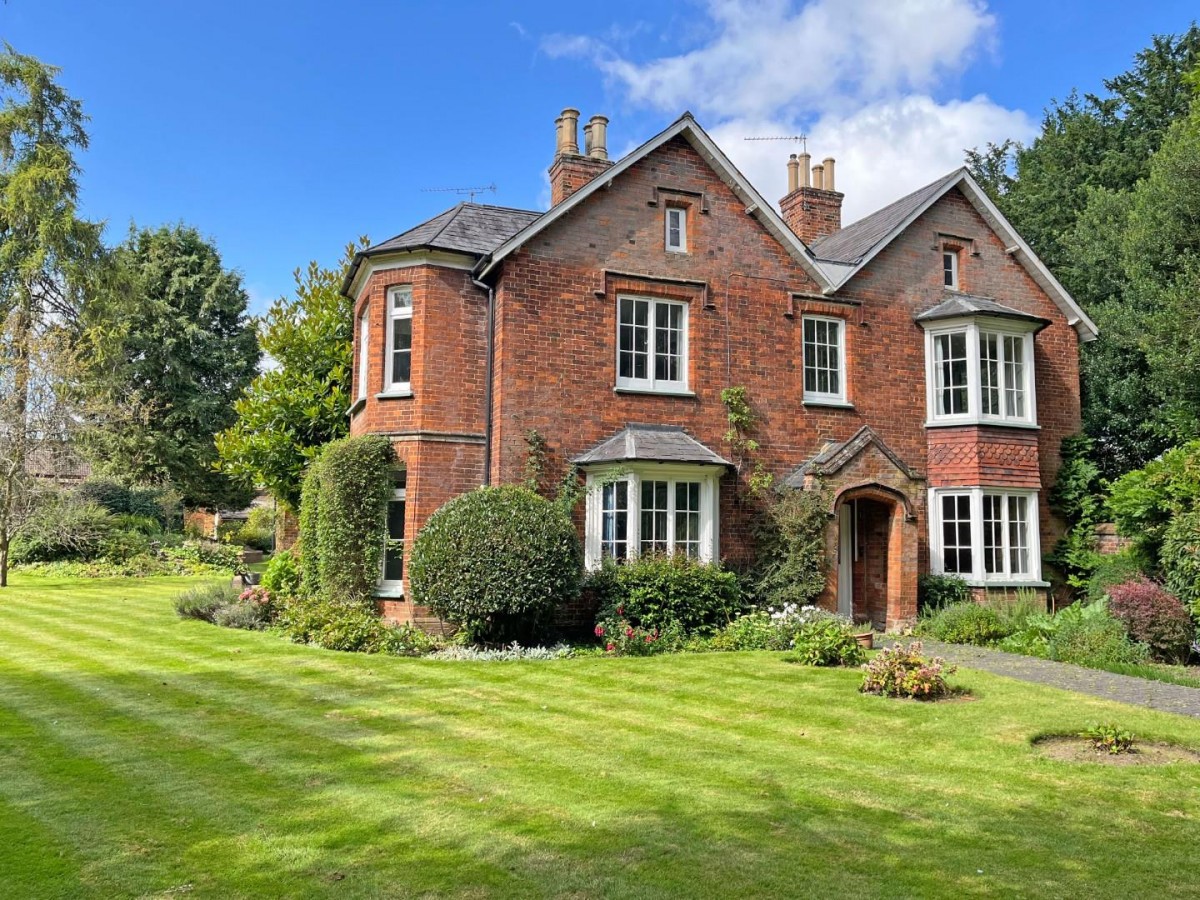 Orchard Road, Stevenage, SG1 3HD