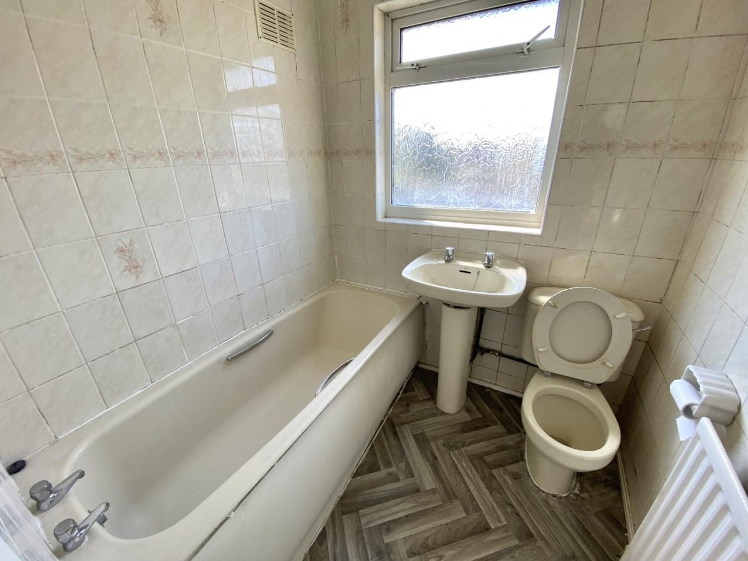 Crowland Avenue, Hayes, UB3 4JP