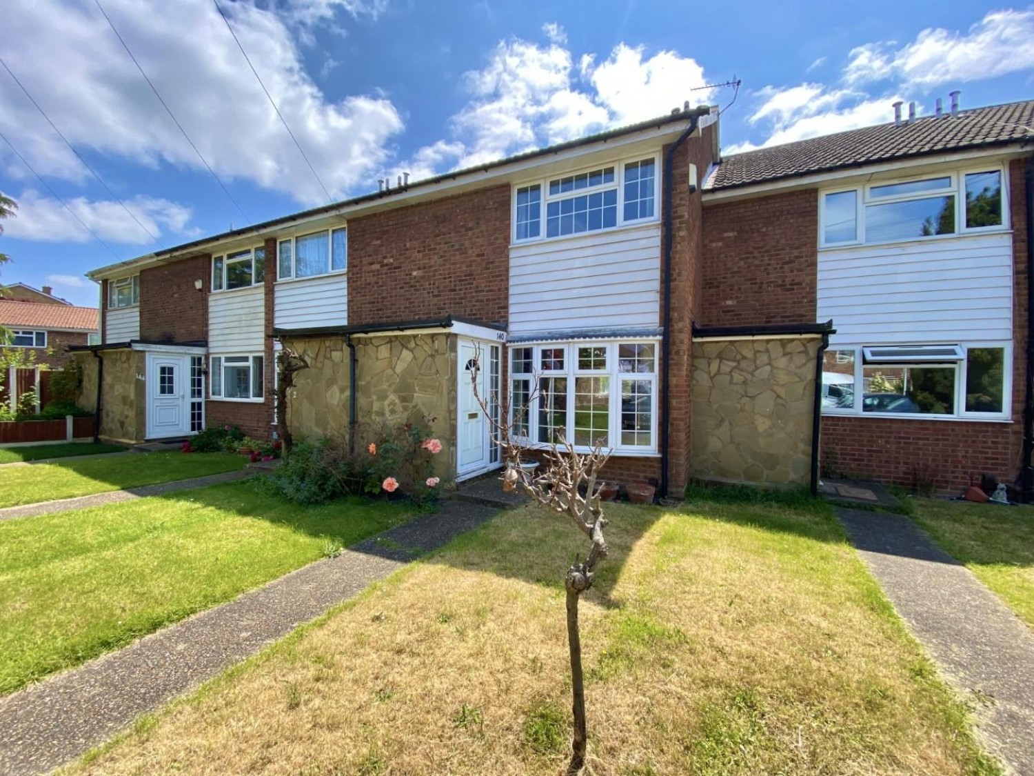 Cleave Avenue, Hayes, UB3 4HD
