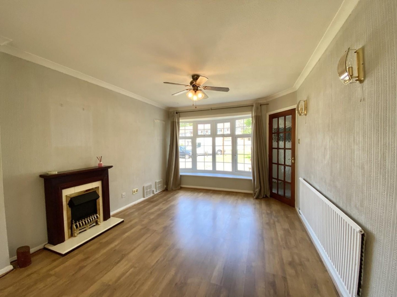 Cleave Avenue, Hayes, UB3 4HD