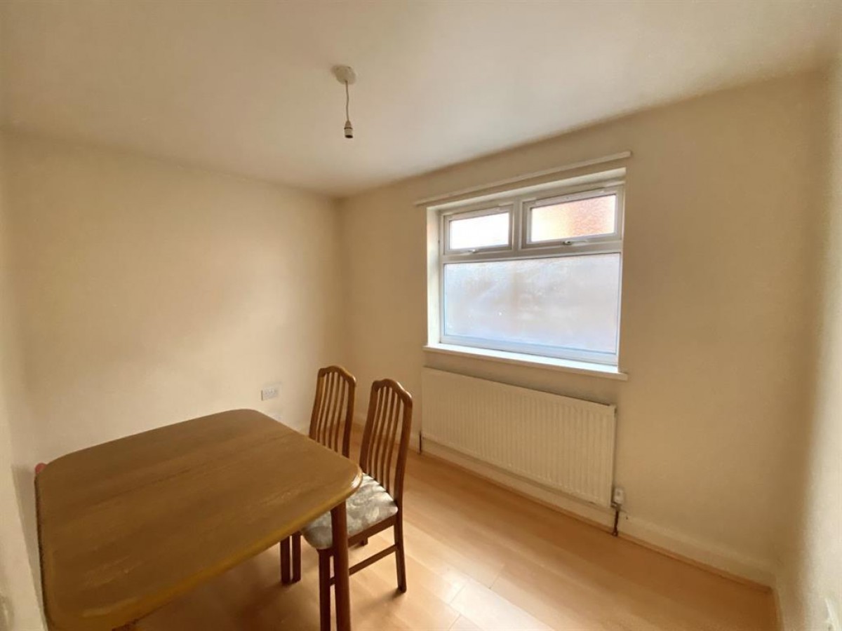 Cromwell Road, Hayes, Middlesex, UB3 2PS