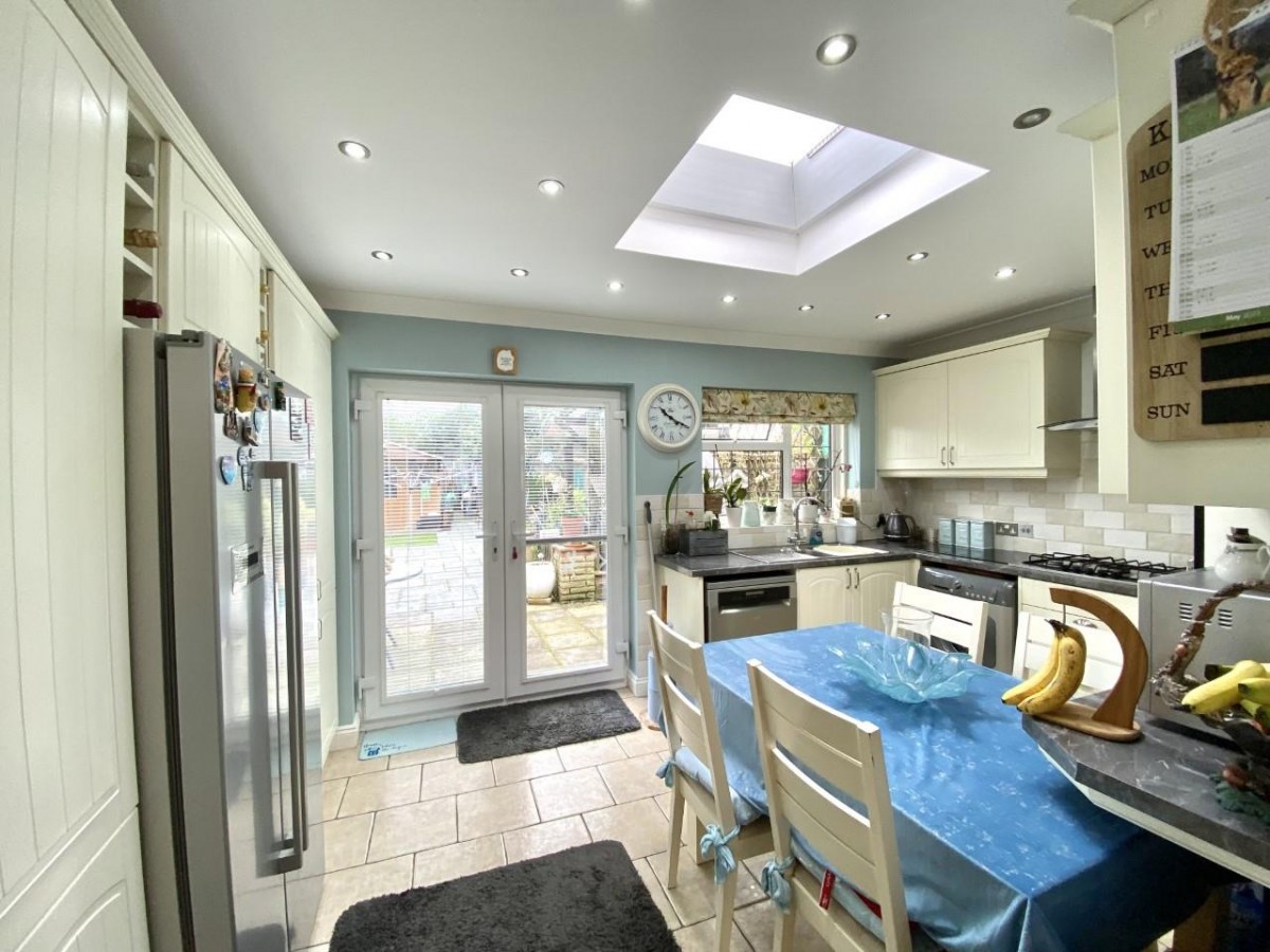 Selan Gardens, Hayes, UB4 0EB