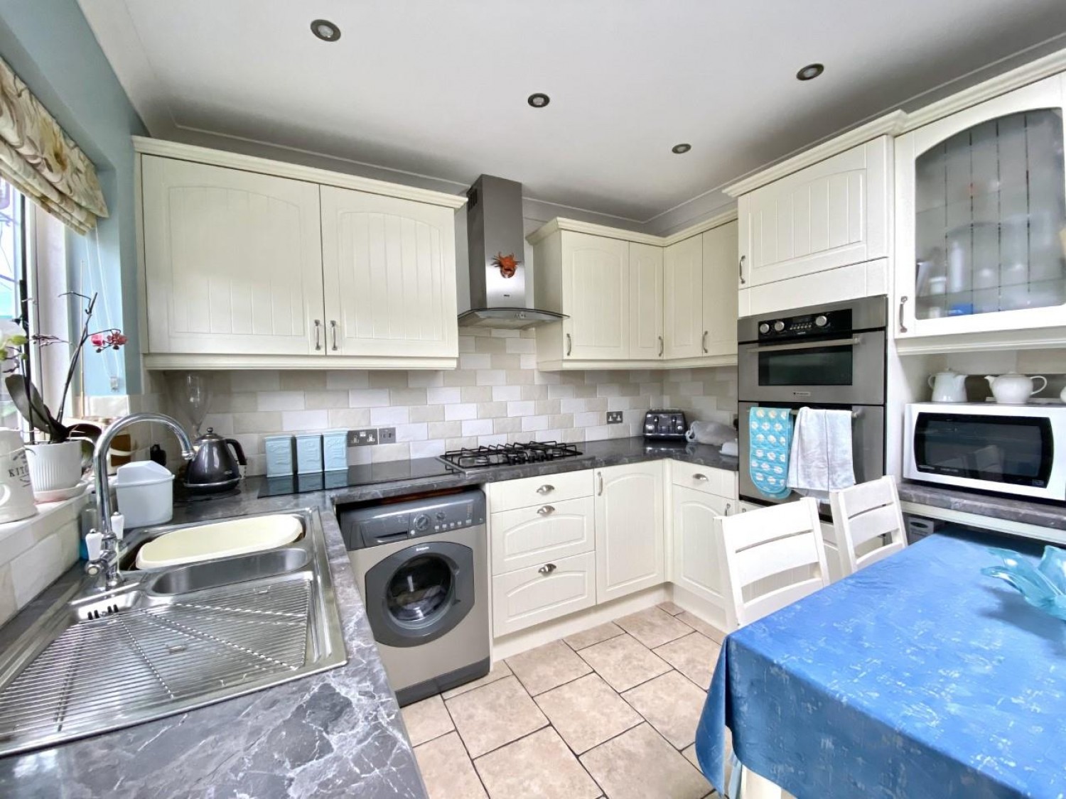 Selan Gardens, Hayes, UB4 0EB