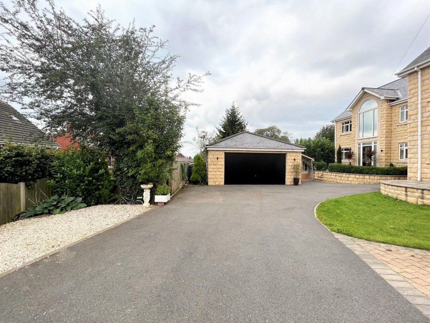 Laburnum Drive, Bolton-Upon-Dearne, Rotherham