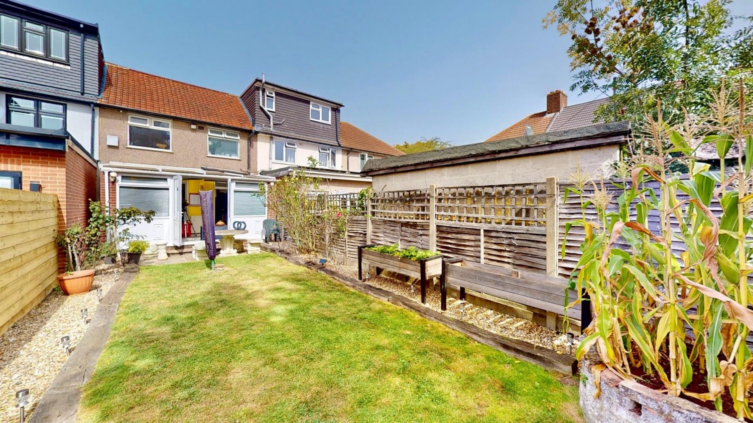 Windsor Road, Dagenham, RM8