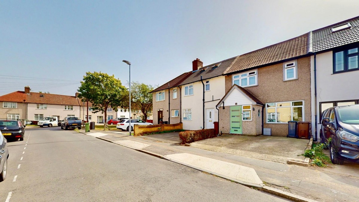 Windsor Road, Dagenham, RM8