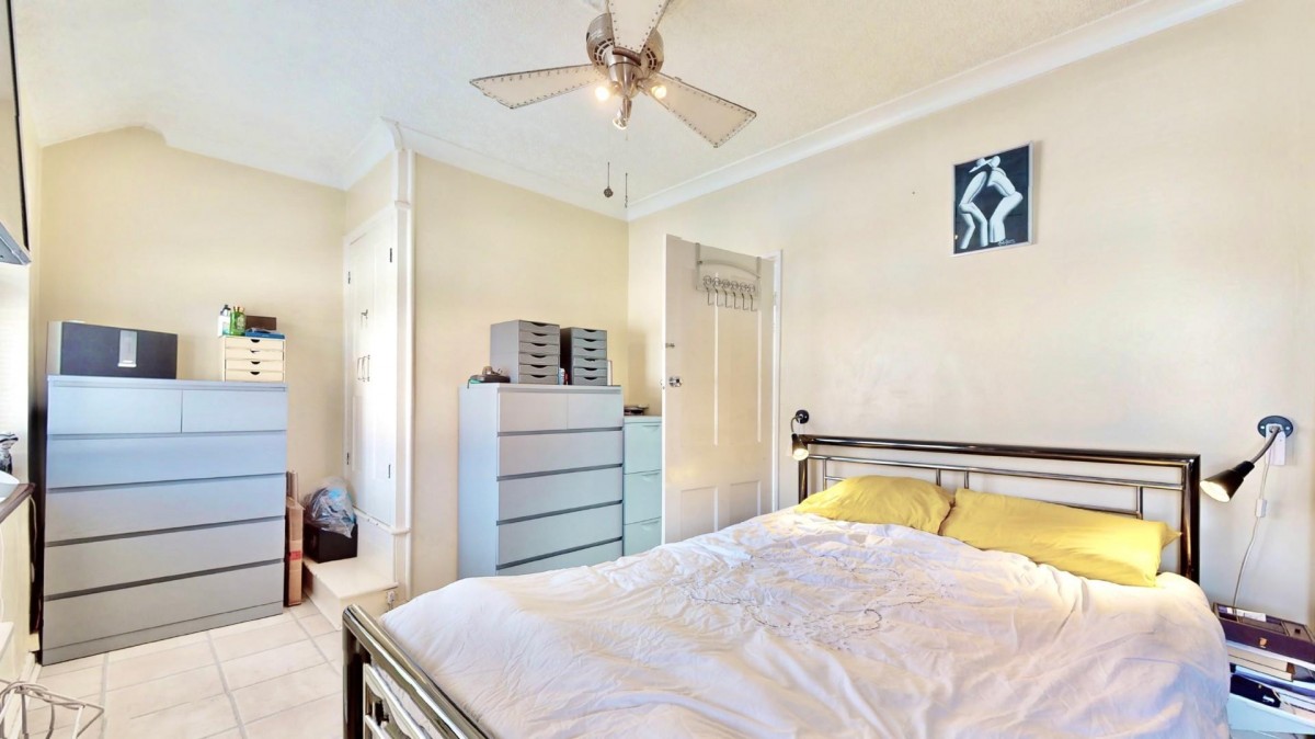 Windsor Road, Dagenham, RM8