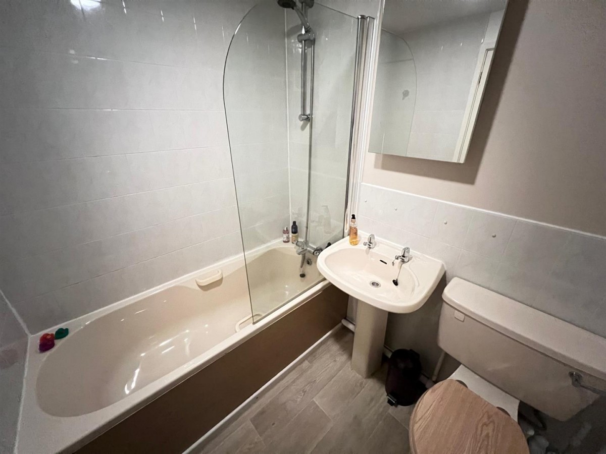 Zouche Close, Stourbridge, DY8 4DP