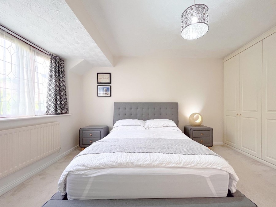 Chadwick Crescent, Oxford Park Dewsbury Hunters Estate Agents