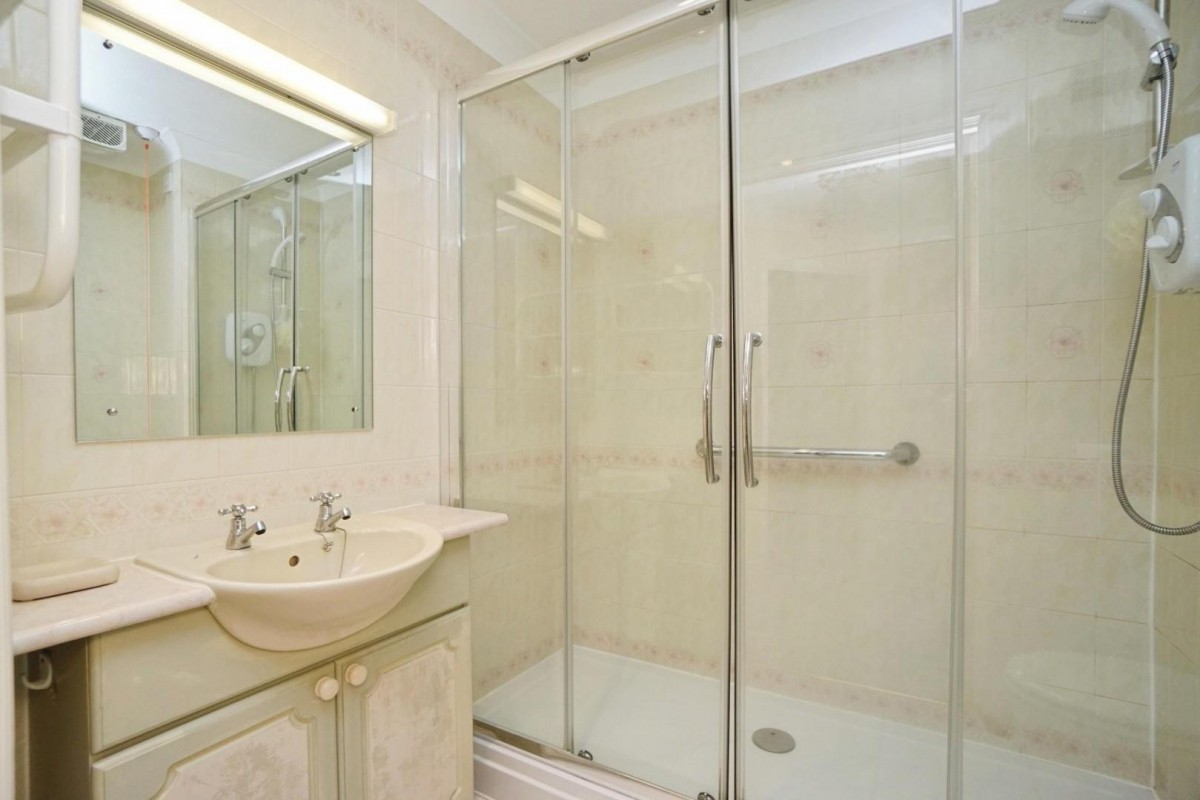 Ranulf Court, 60 Abbeydale Road South, Sheffield, S7 2PZ