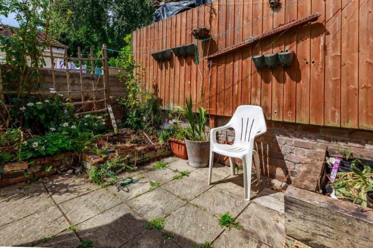 Greenbank Avenue West, Easton, Bristol BS5 6EP