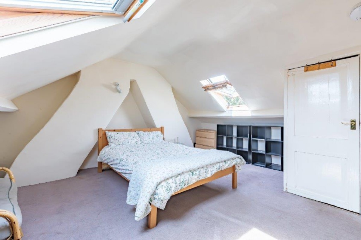 Greenbank Avenue West, Easton, Bristol BS5 6EP