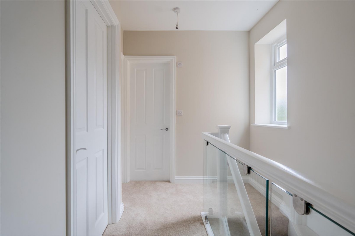 Riverway, Nailsea, BS48