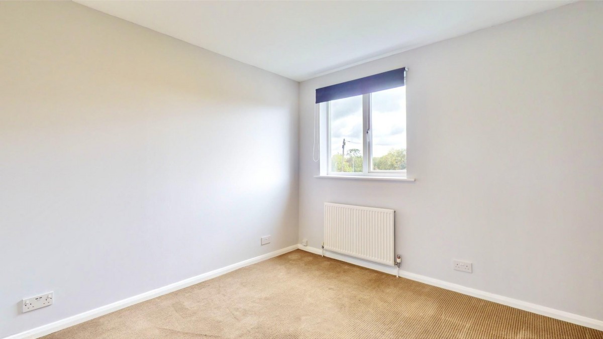 Strouds Close, Chadwell Heath, RM6