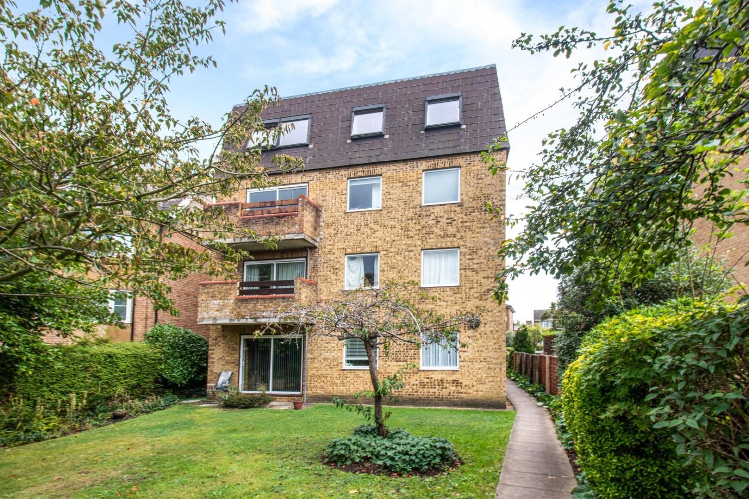 St. Nicola Court, Station Road, Sidcup