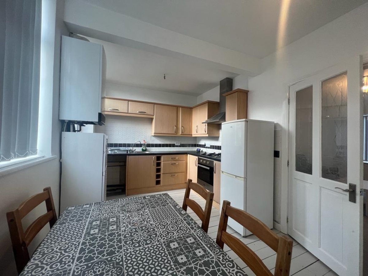 Farnham Close, Leigh