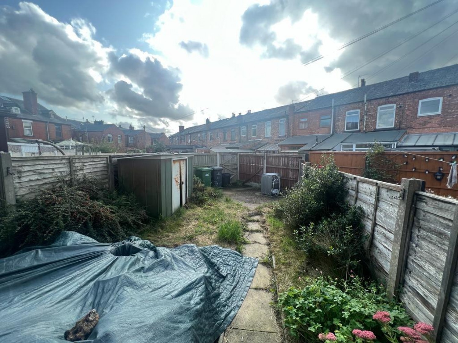 Farnham Close, Leigh