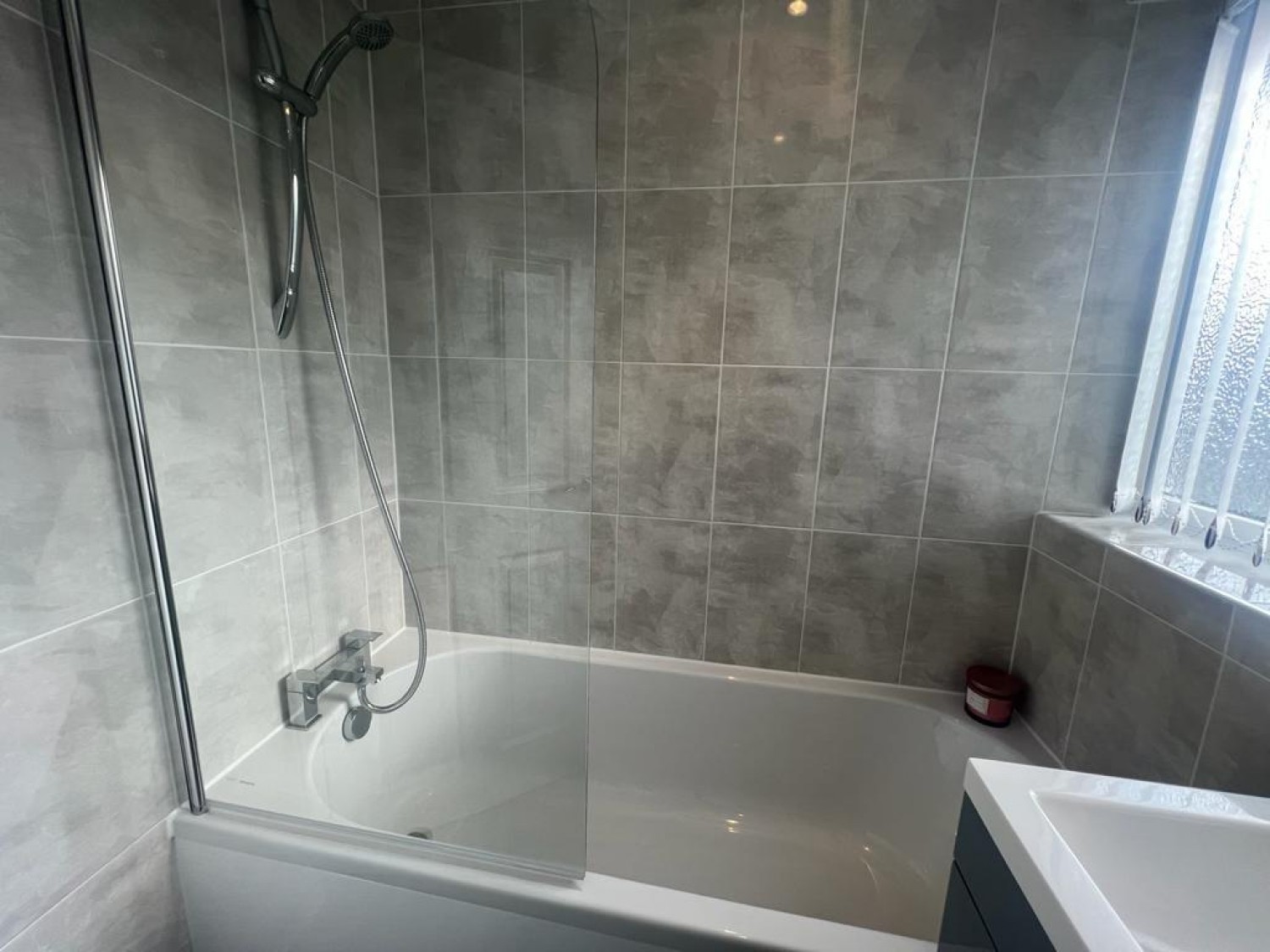 Farnham Close, Leigh