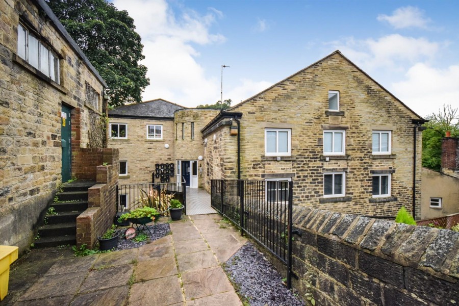 Dryden Street, Bingley