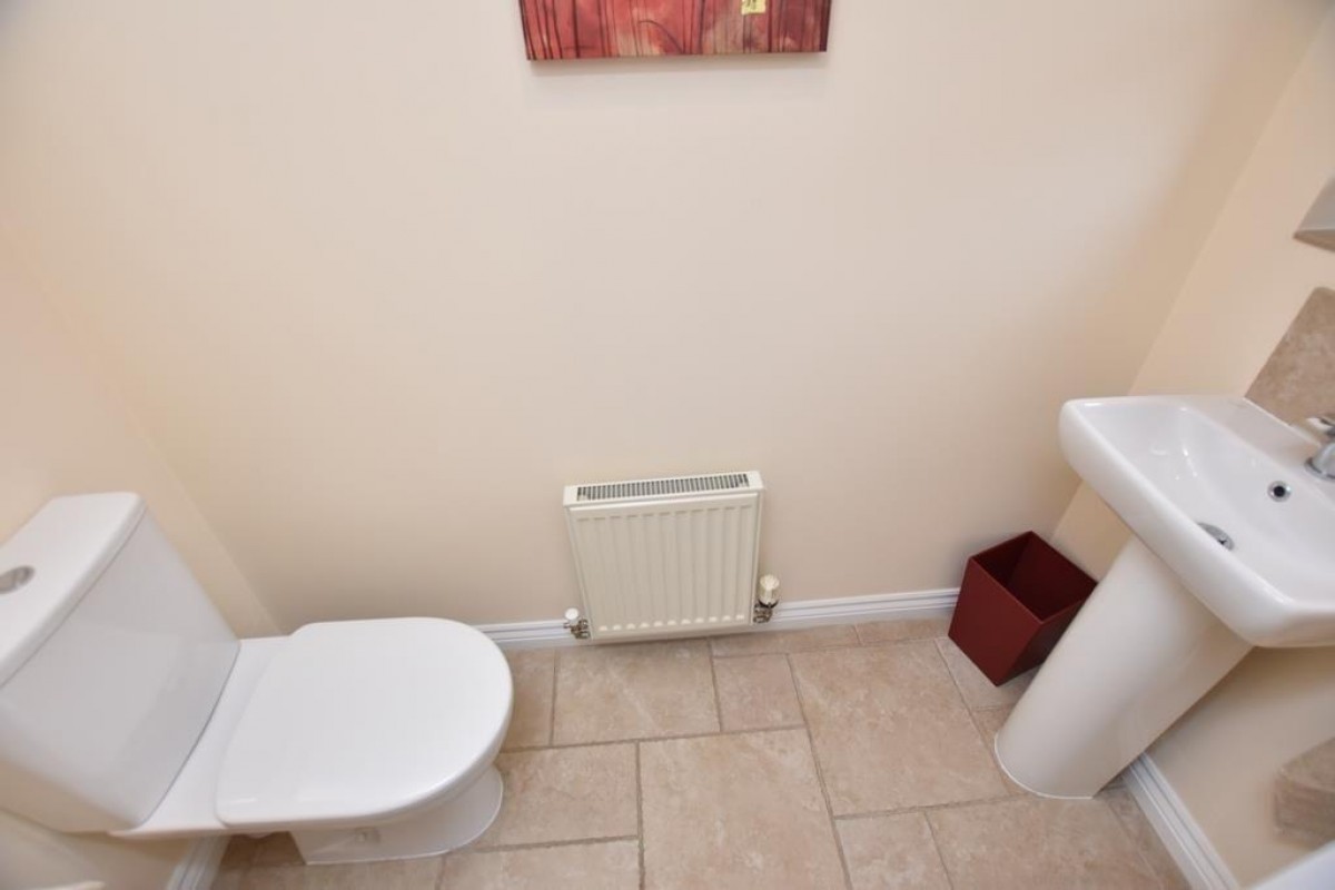 Nine Acres Close, Hayes, UB3