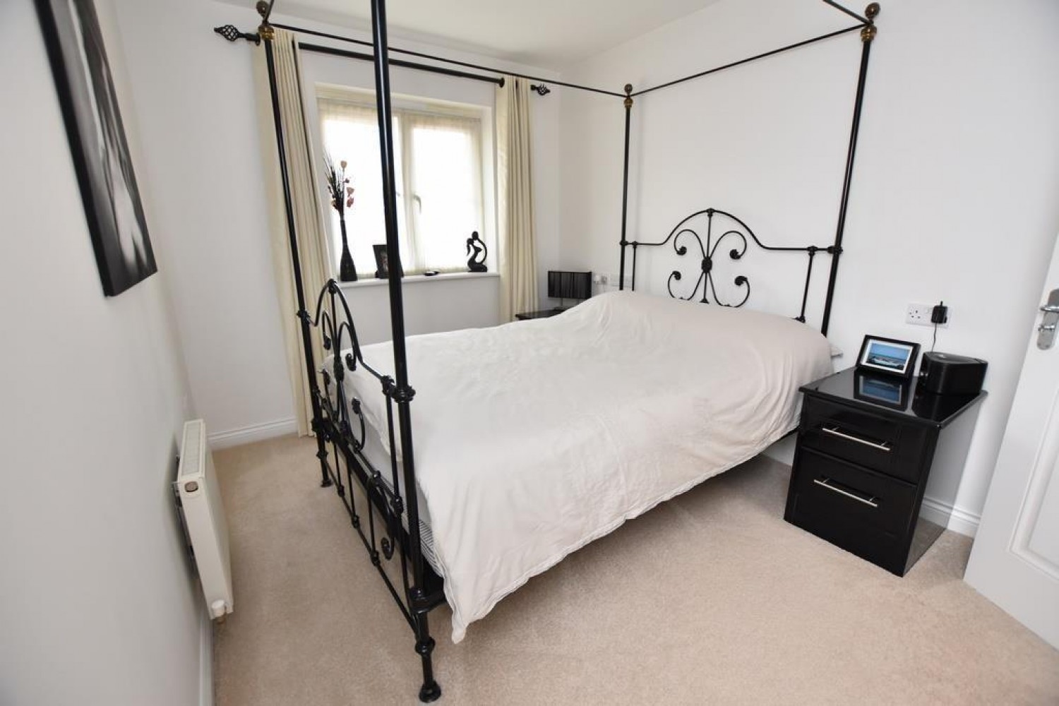 Nine Acres Close, Hayes, UB3