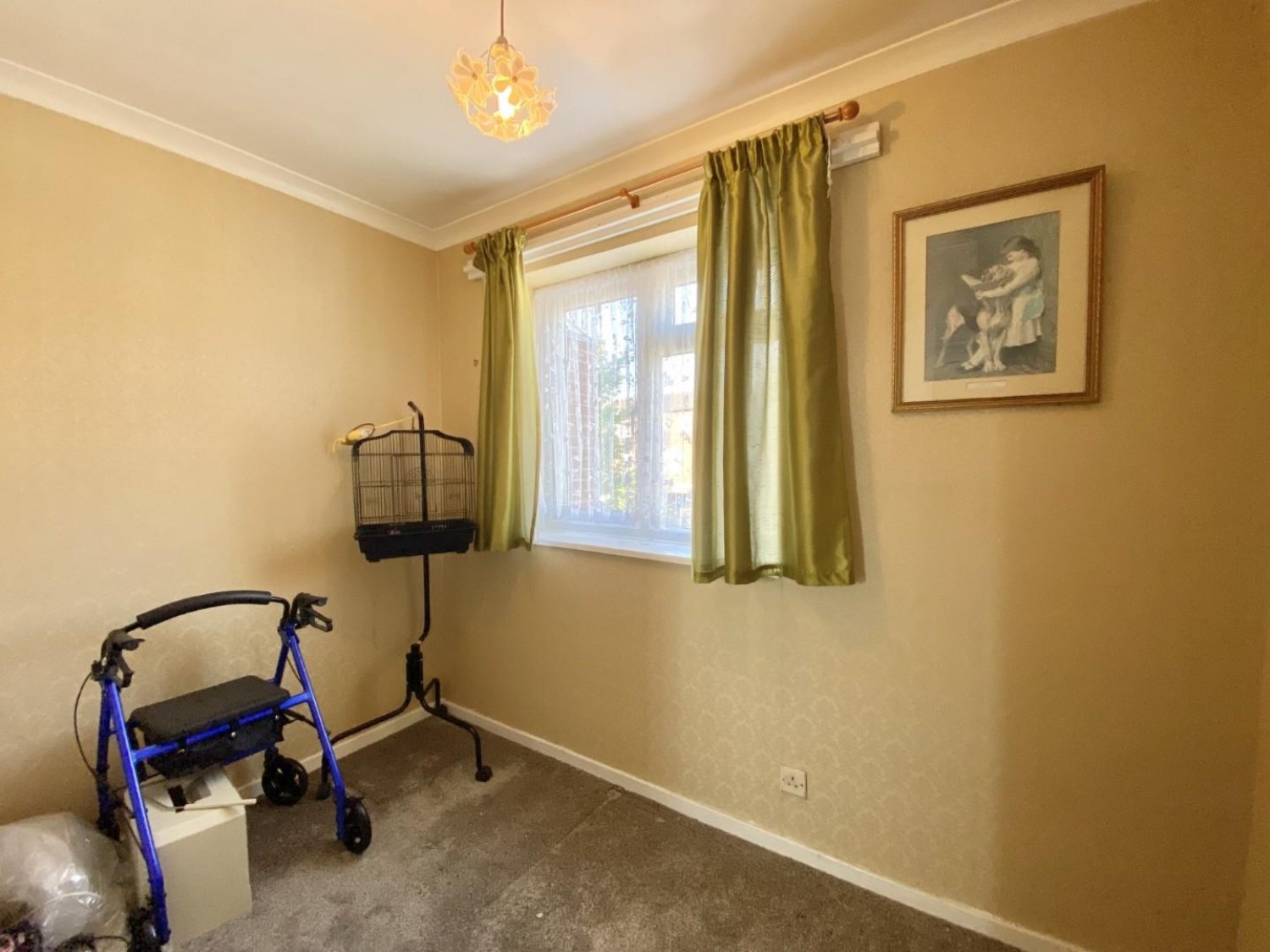 Hobart Road, Hayes, UB4 9LY