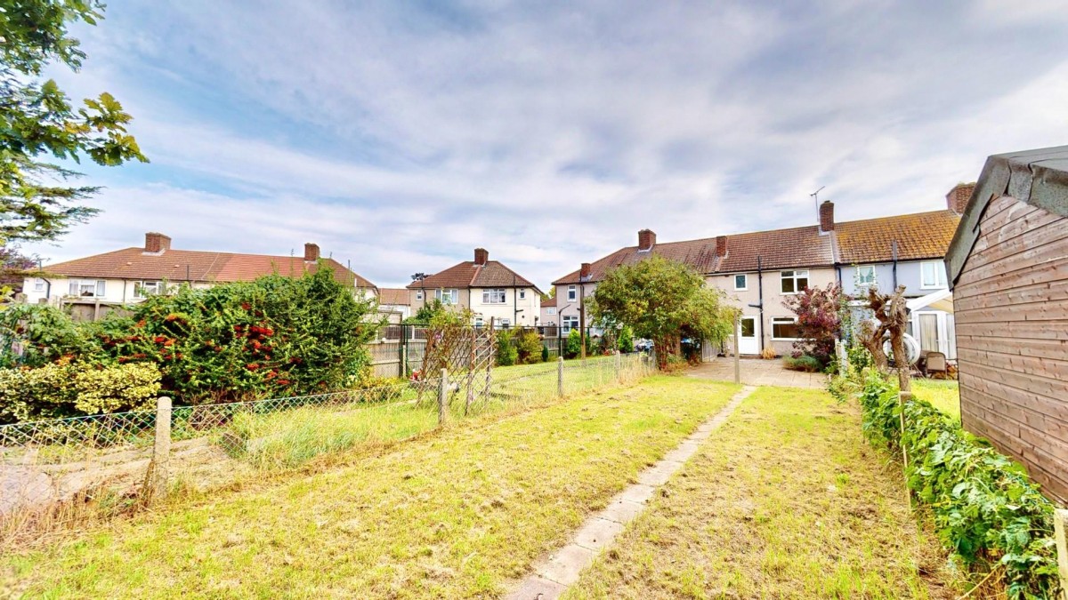 Ivyhouse Road, Dagenham, RM9