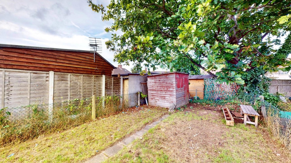 Ivyhouse Road, Dagenham, RM9