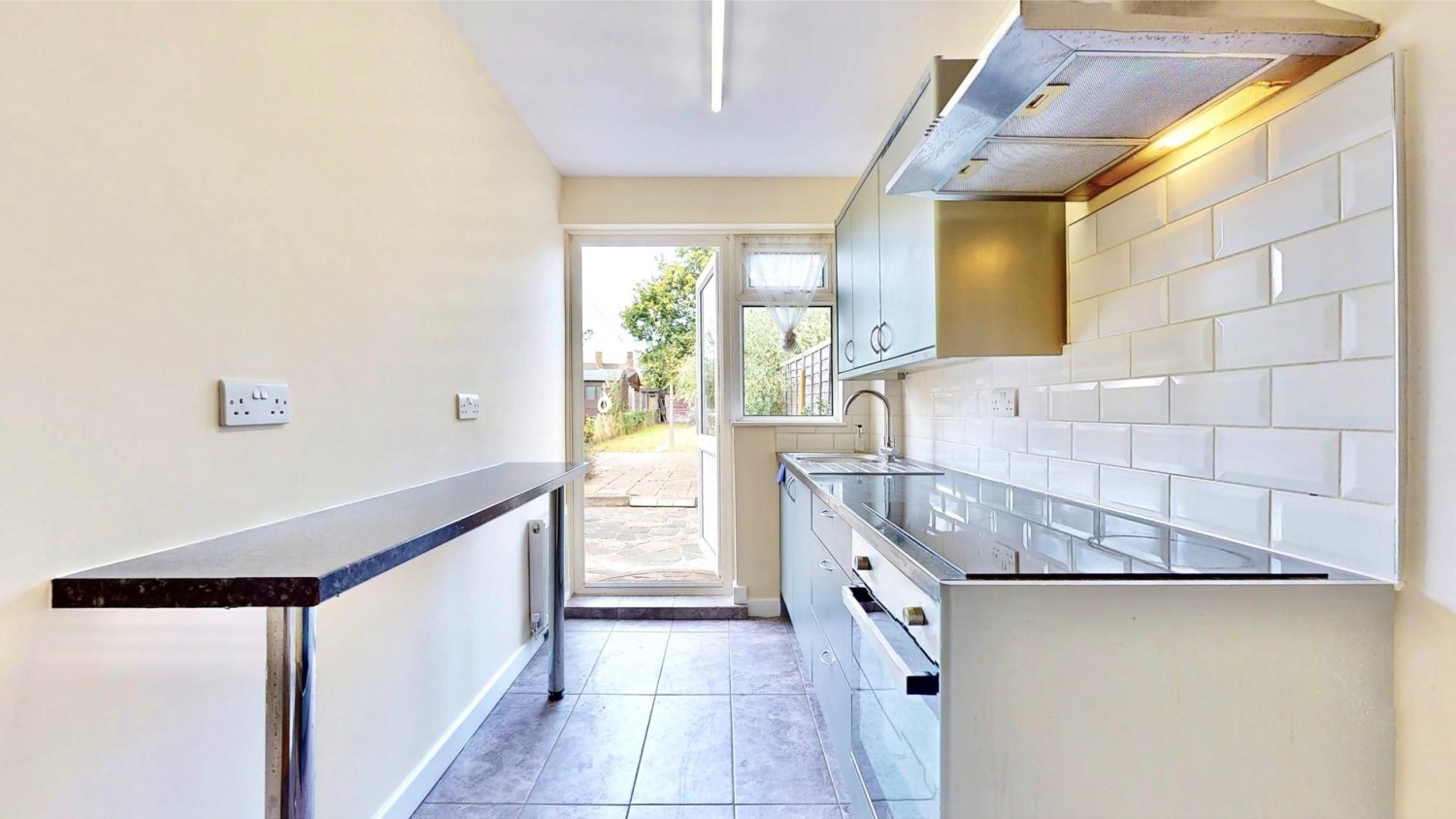 Ivyhouse Road, Dagenham, RM9