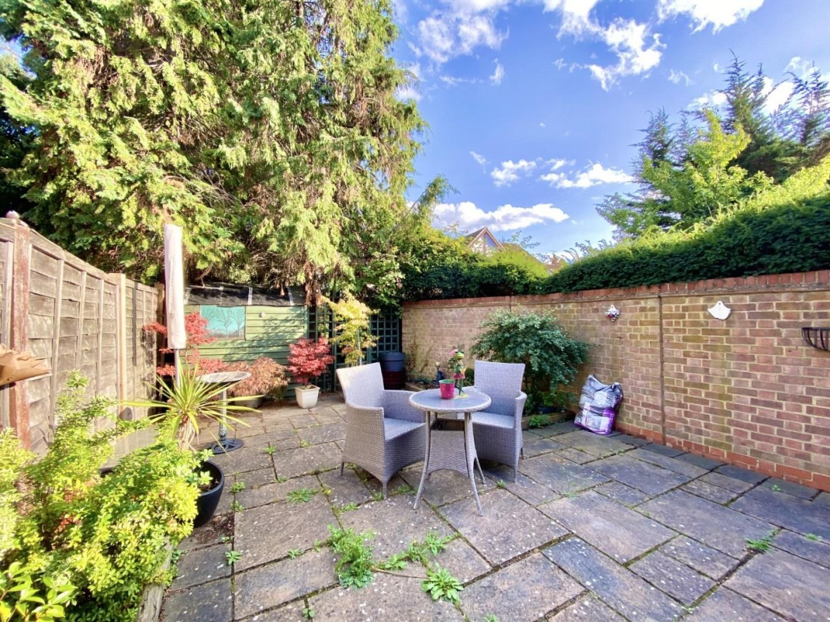 Regents Close, Hayes