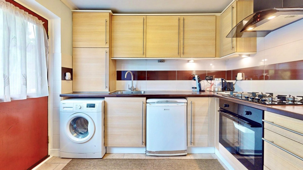 Eagle Avenue, Chadwell Heath, RM6