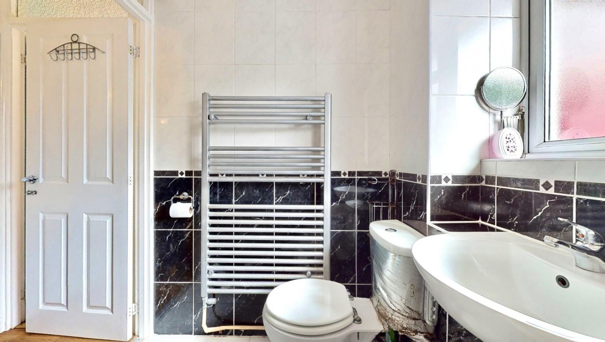 Eagle Avenue, Chadwell Heath, RM6