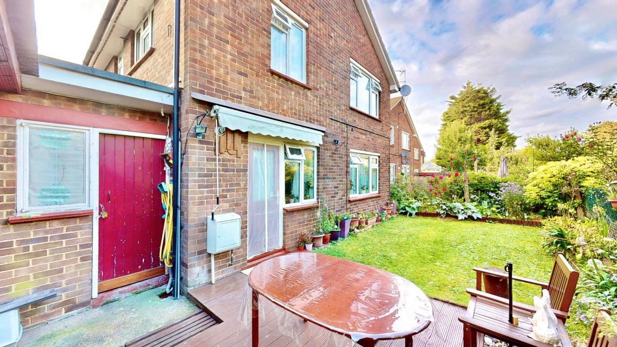 Eagle Avenue, Chadwell Heath, RM6