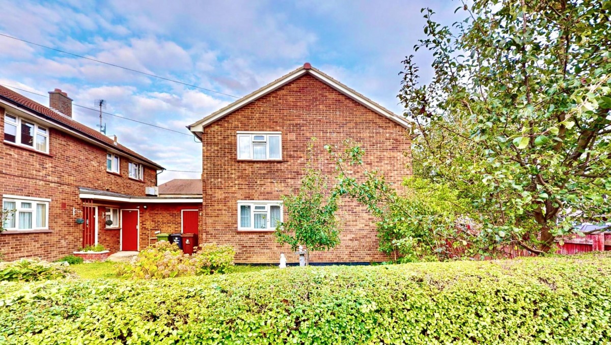 Eagle Avenue, Chadwell Heath, RM6