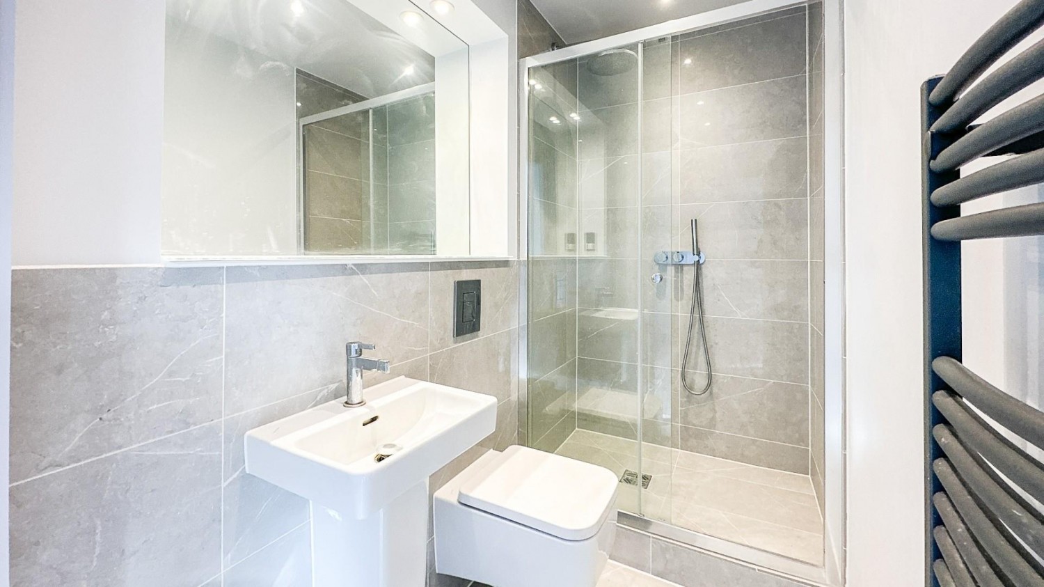 2 bedroom Flat for sale in Flour House, French Yard, Bristol, BS1 6UE